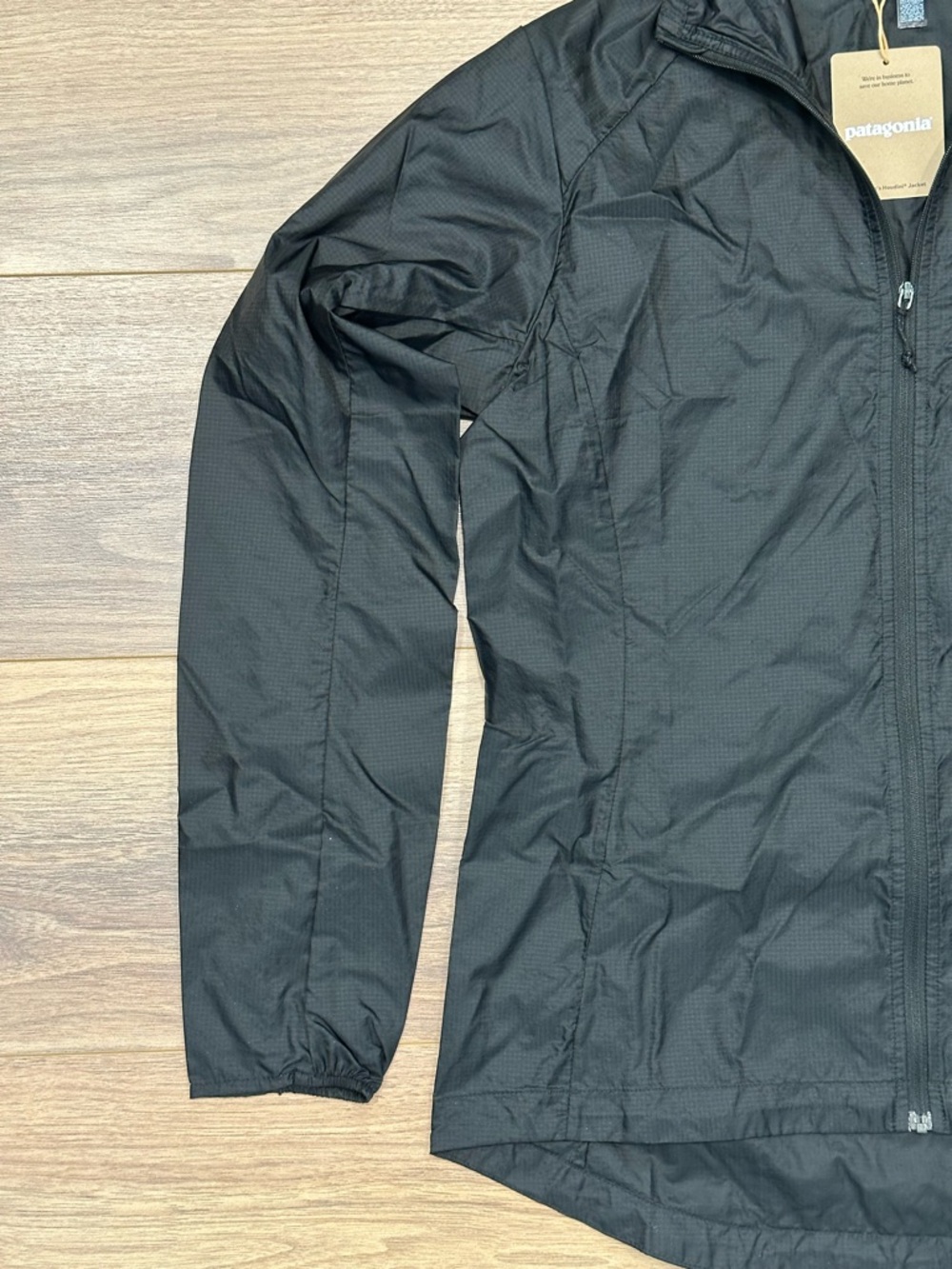 NEW Patagonia Women’s Houdini Jacket in Black Size Small - Picture 3 of 14